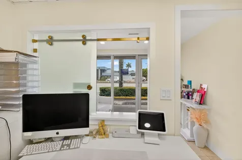 Null Null Avenue Miami FL