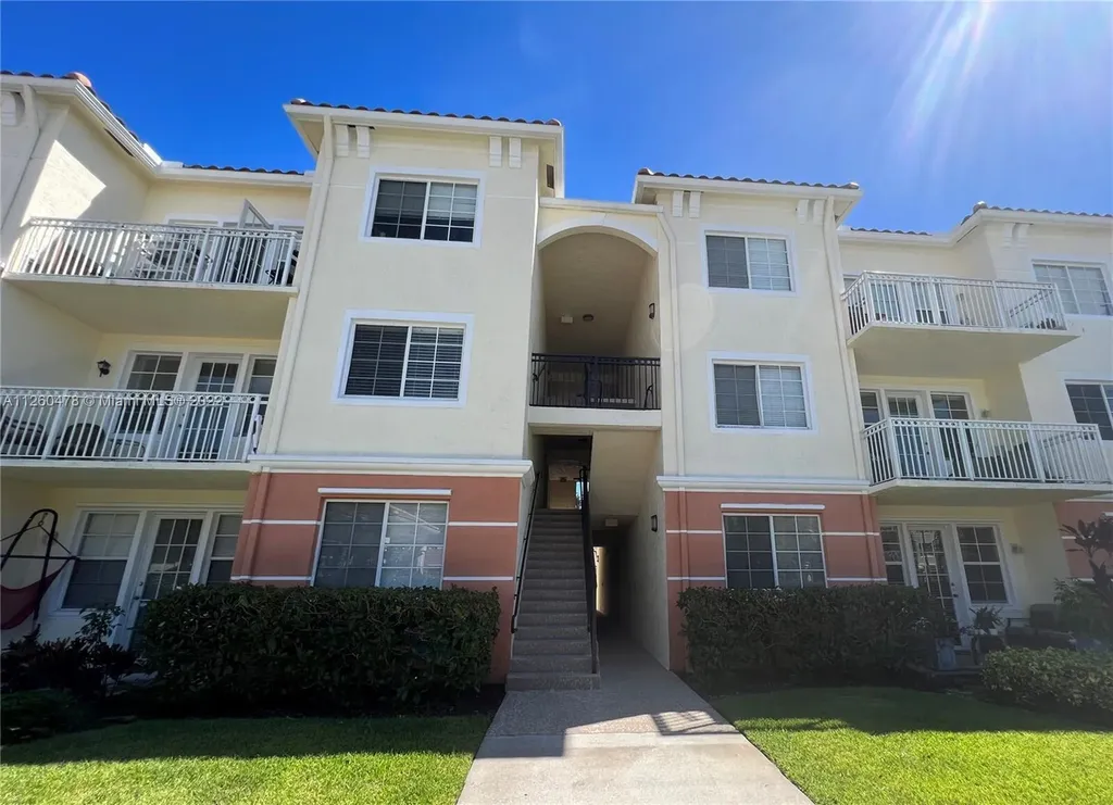 9887 Baywinds Drive West Palm Beach FL 33411