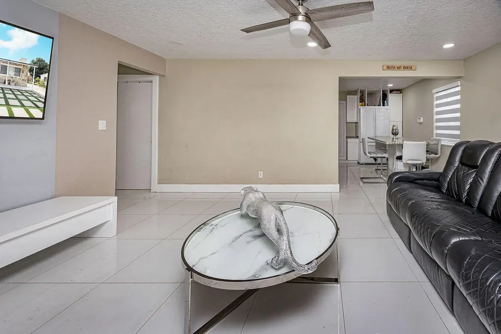 2333 Wabasso Drive West Palm Beach FL 33409
