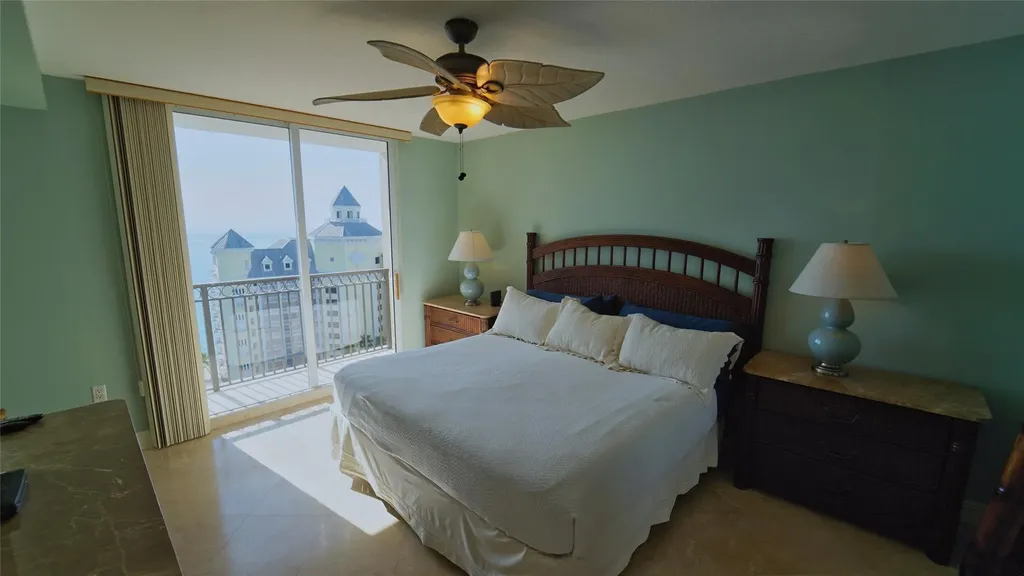 2011 N Ocean Boulevard Fort Lauderdale FL 33305