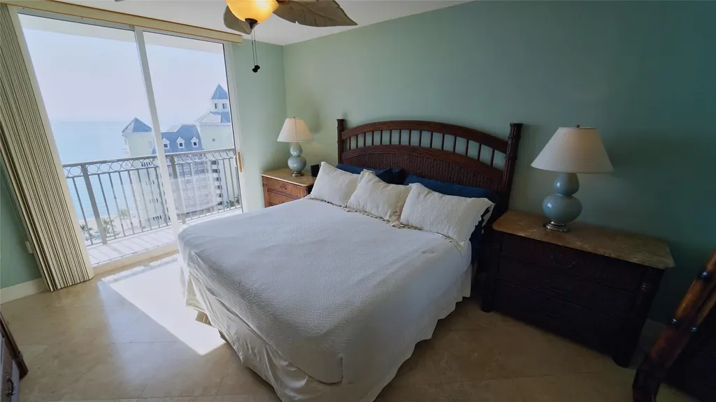 2011 N Ocean Boulevard Fort Lauderdale FL 33305
