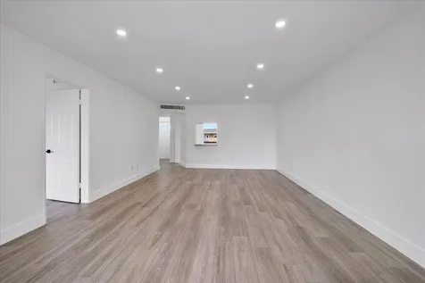 1302 NE 191st Street Miami FL 33179
