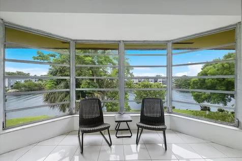 1302 NE 191st Street Miami FL 33179