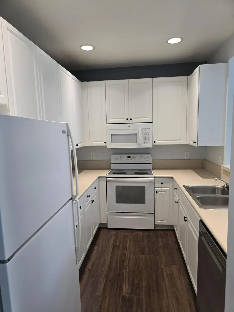 4261 E Main Street E Jupiter FL 33458