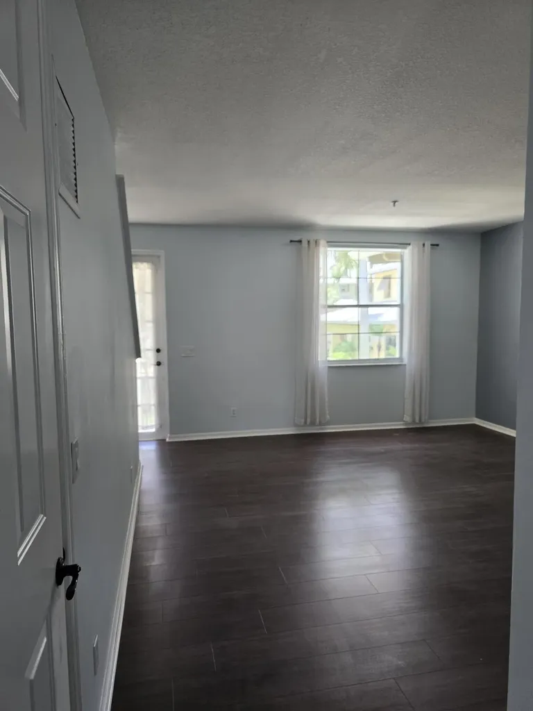 4261 E Main Street E Jupiter FL 33458