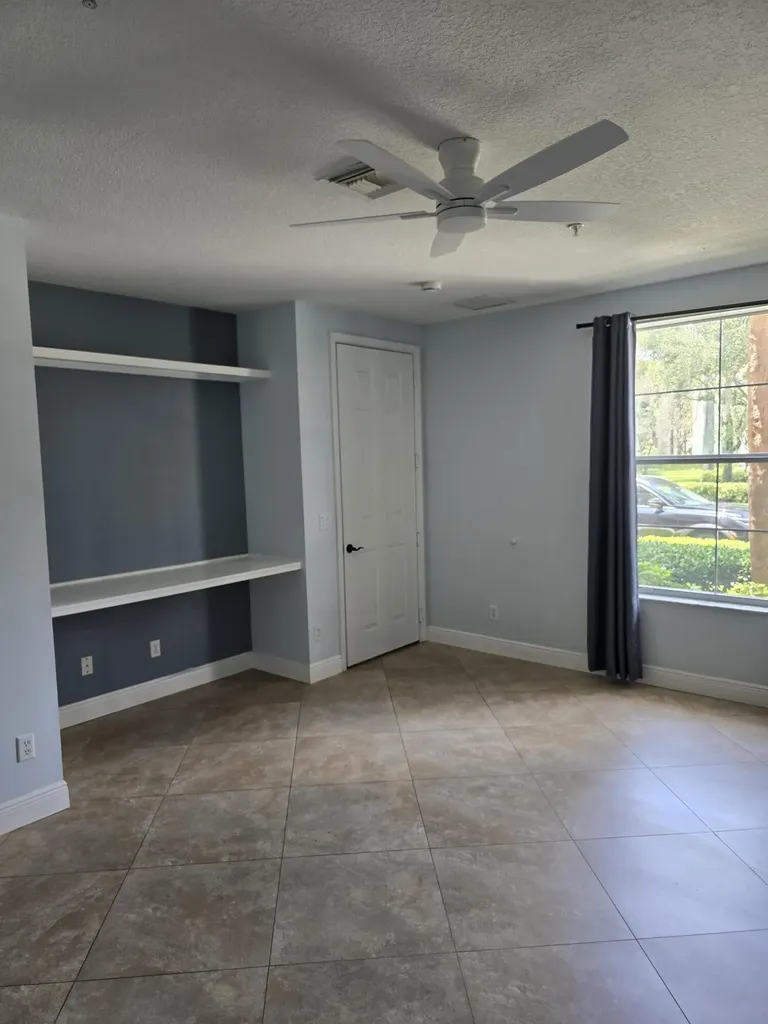 4261 E Main Street E Jupiter FL 33458