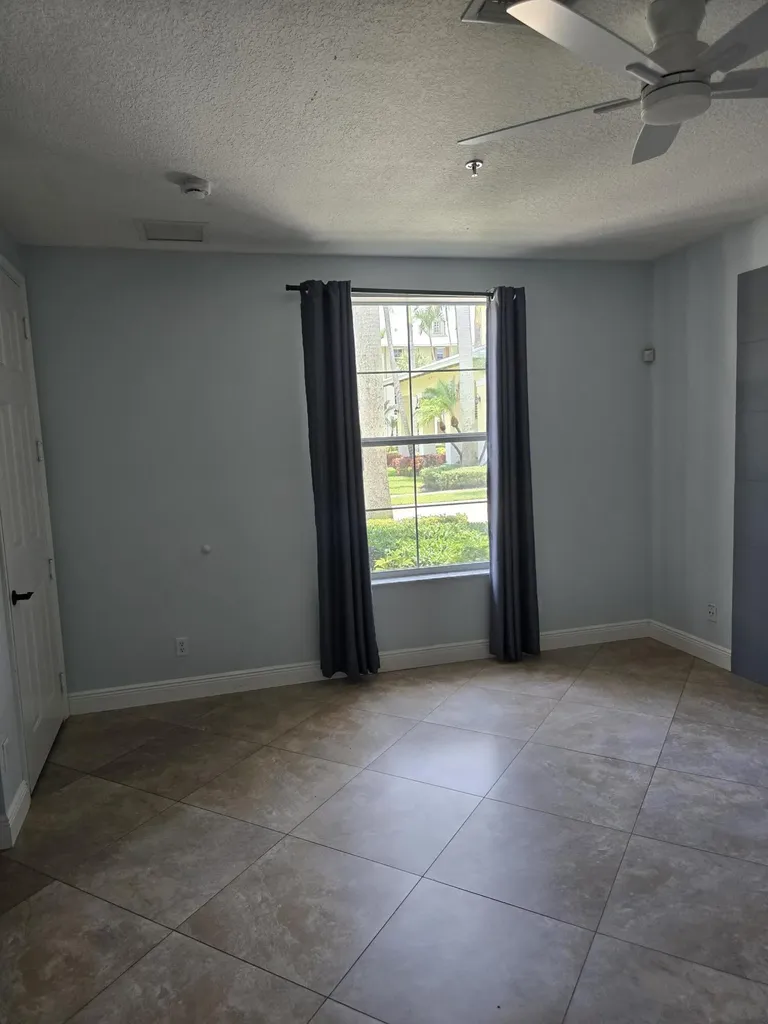 4261 E Main Street E Jupiter FL 33458