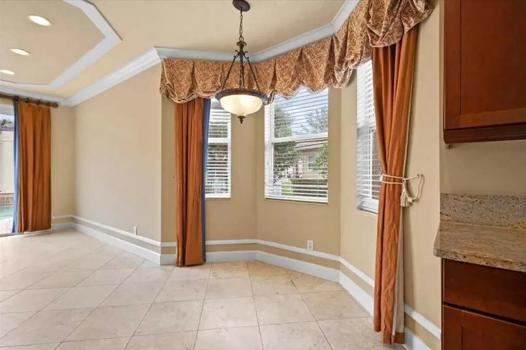 2335 NW Via Della Court Port St Lucie FL 34986