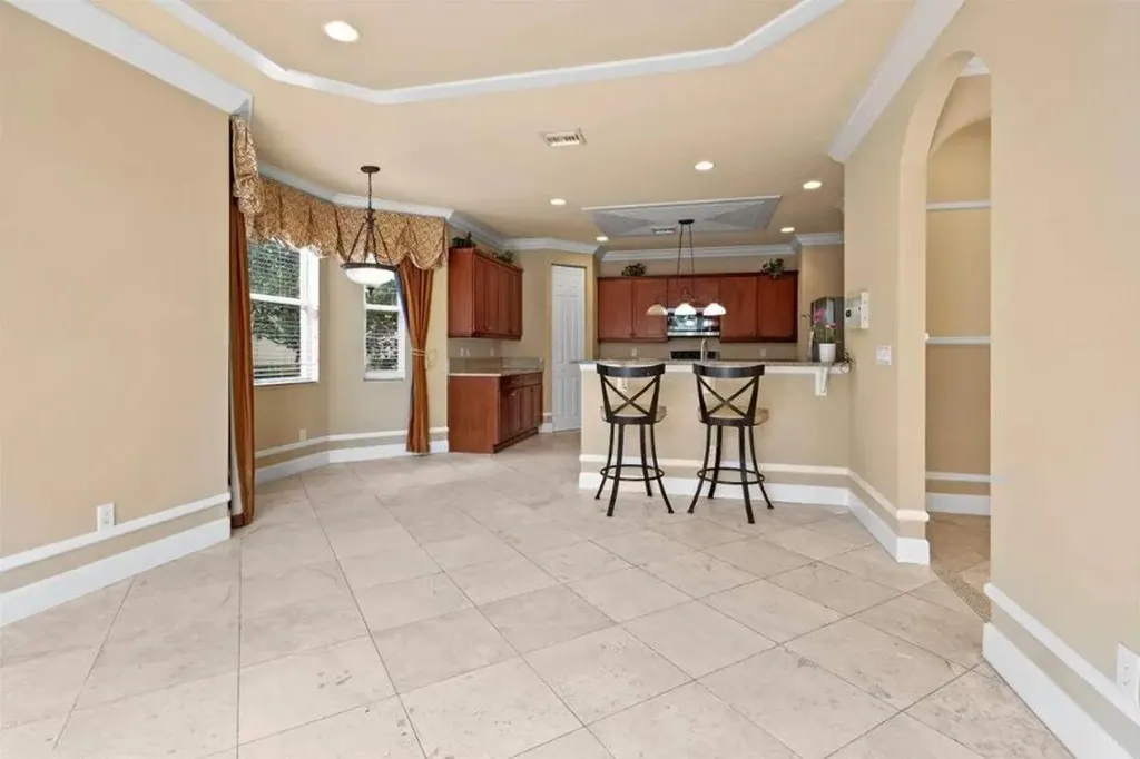 2335 NW Via Della Court Port St Lucie FL 34986