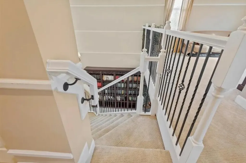 2335 NW Via Della Court Port St Lucie FL 34986