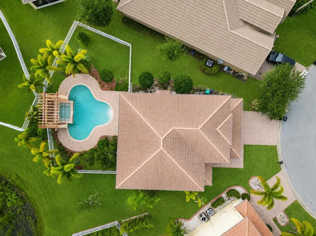 2335 NW Via Della Court Port St Lucie FL 34986