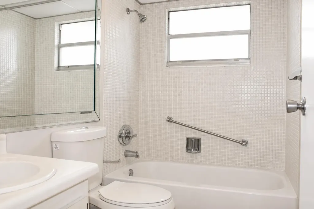 520 Brittany K Delray Beach FL 33446