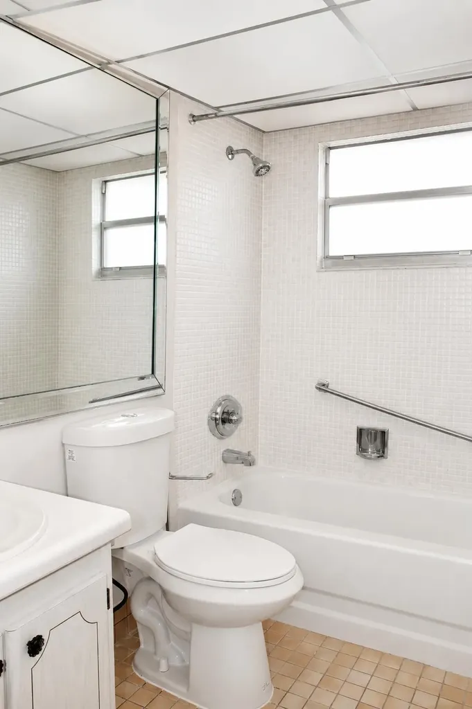520 Brittany K Delray Beach FL 33446