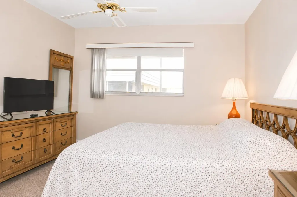 520 Brittany K Delray Beach FL 33446