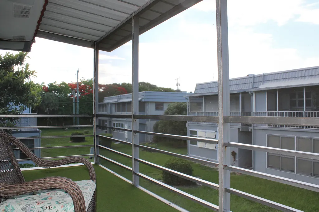520 Brittany K Delray Beach FL 33446