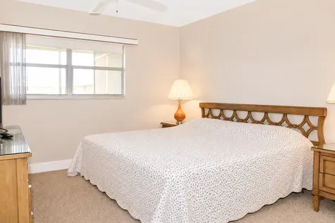 520 Brittany K Delray Beach FL 33446
