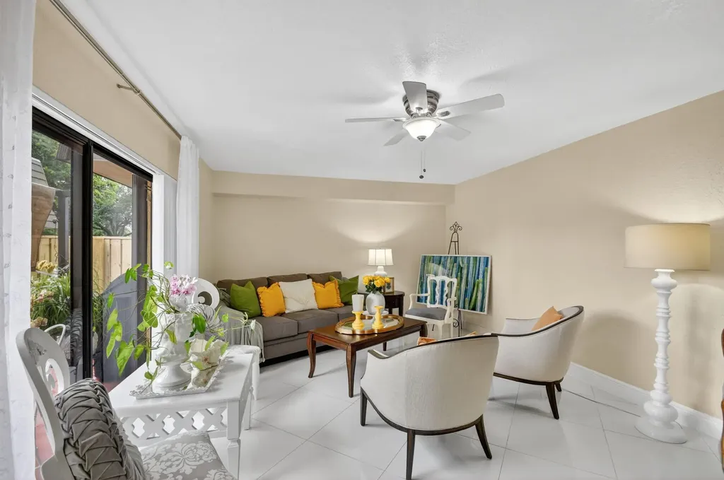 315 3rd Way West Palm Beach FL 33407