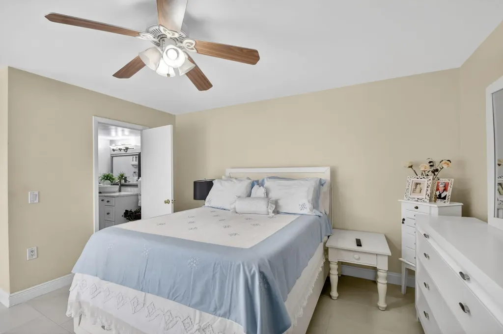 315 3rd Way West Palm Beach FL 33407
