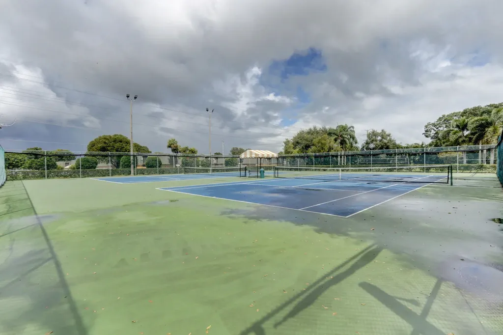 315 3rd Way West Palm Beach FL 33407