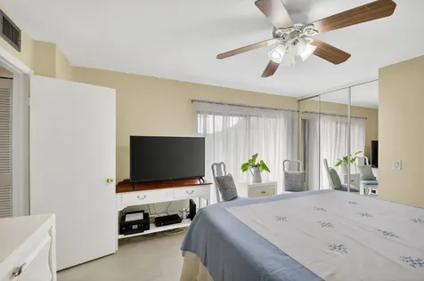 315 3rd Way West Palm Beach FL 33407