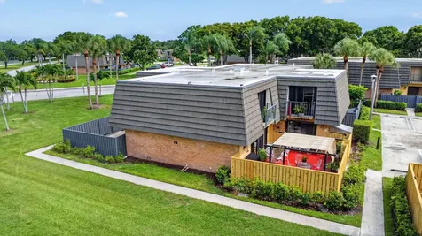315 3rd Way West Palm Beach FL 33407