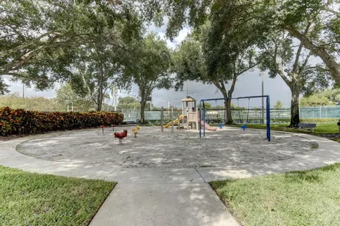 315 3rd Way West Palm Beach FL 33407
