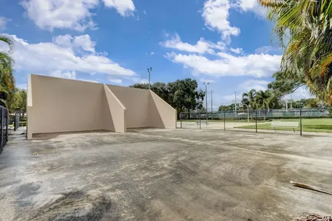 315 3rd Way West Palm Beach FL 33407