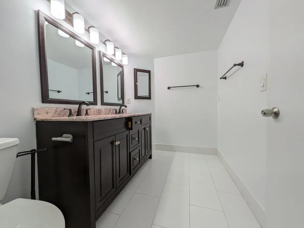 9975 Boca Gardens Trail Boca Raton FL 33496