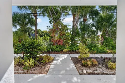 91 Willow Road Tequesta FL 33469