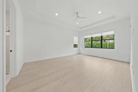 13185 Faberge Place Palm Beach Gardens FL 33418