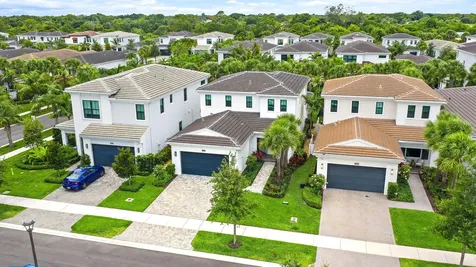 13185 Faberge Place Palm Beach Gardens FL 33418