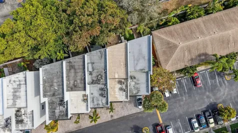 3000 NE 8th Terrace Oakland Park FL 33334