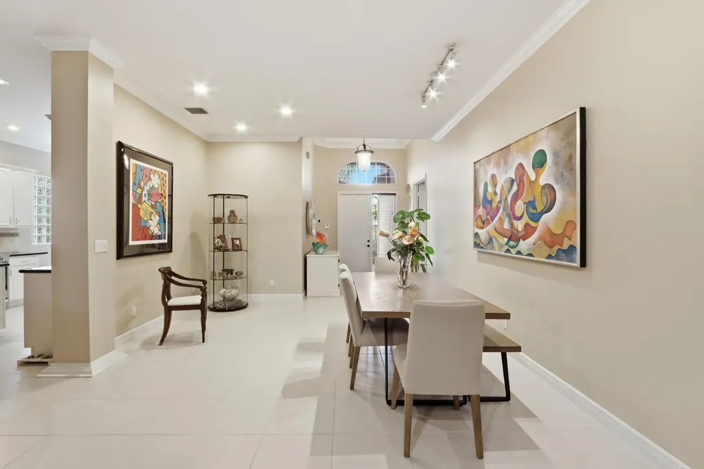 5677 Via De La Plata Circle Delray Beach FL 33484
