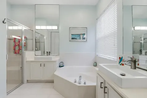 5677 Via De La Plata Circle Delray Beach FL 33484