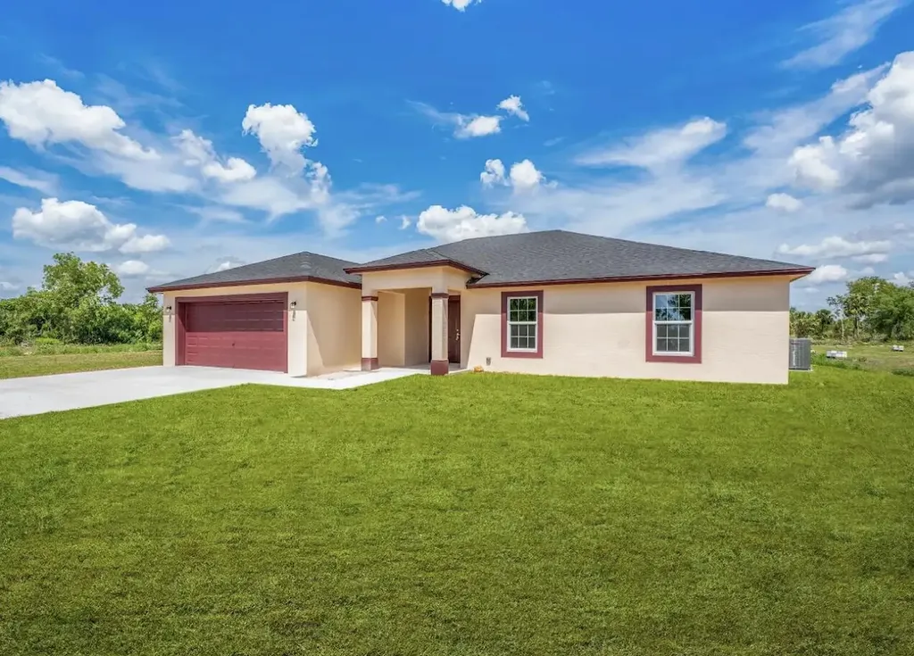 20365 Marie Court Loxahatchee FL 33470