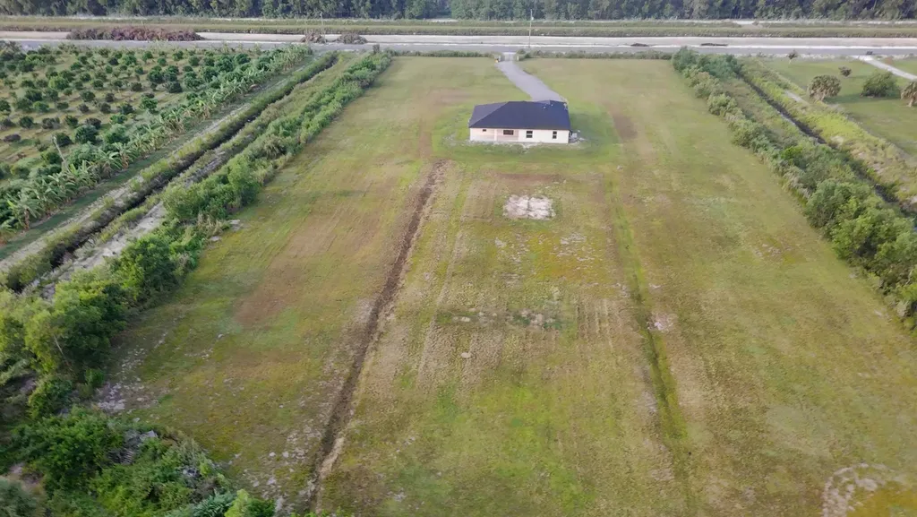 20365 Marie Court Loxahatchee FL 33470
