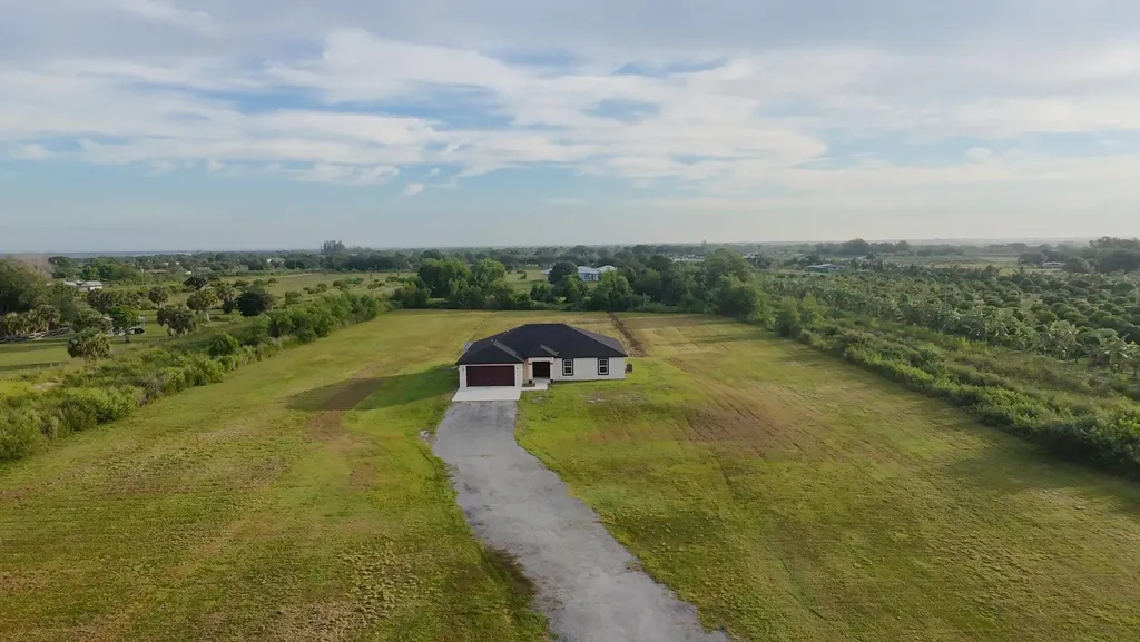 20365 Marie Court Loxahatchee FL 33470