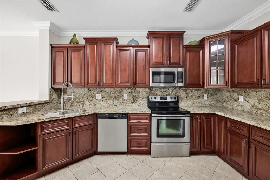 5797 NW 119th Terrace Coral Springs FL 33076