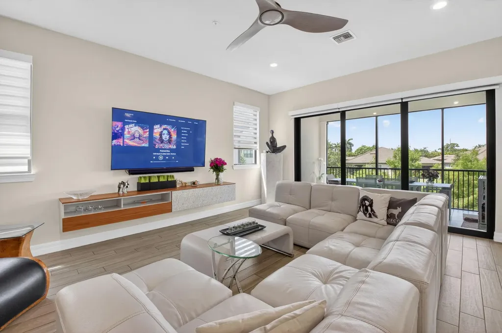 21956 Canadensis Circle Boca Raton FL 33428