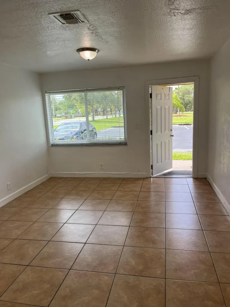 610 NW 7th Avenue Pompano Beach FL 33060