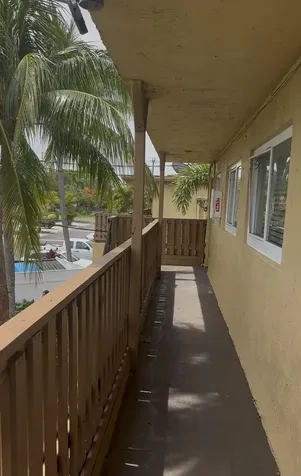 610 NW 7th Avenue Pompano Beach FL 33060