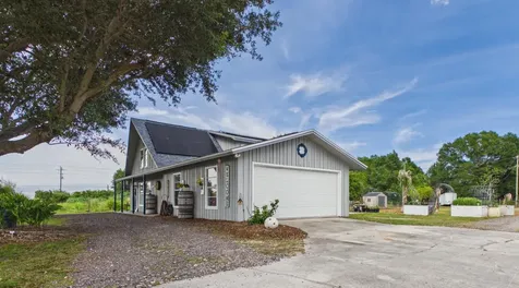 136 SW 85th Avenue Okeechobee FL 34974
