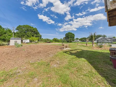136 SW 85th Avenue Okeechobee FL 34974