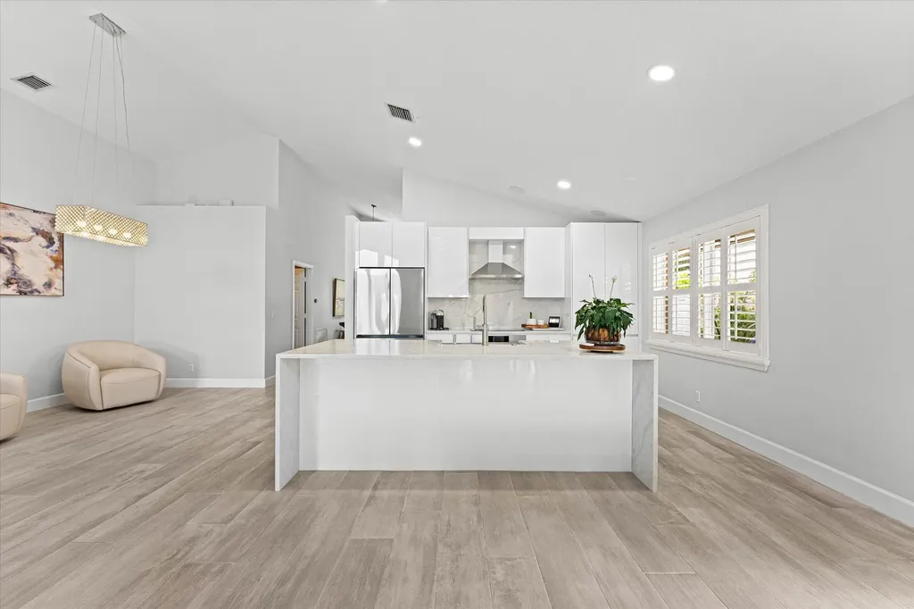 10112 Aqua Vista Way Boca Raton FL 33428