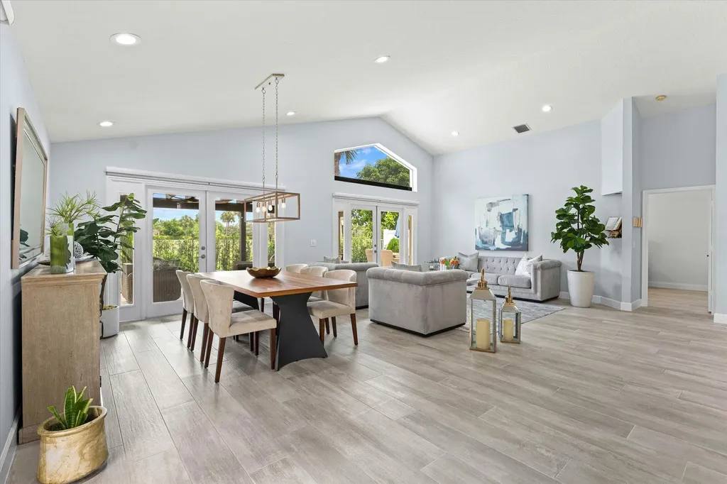 10112 Aqua Vista Way Boca Raton FL 33428