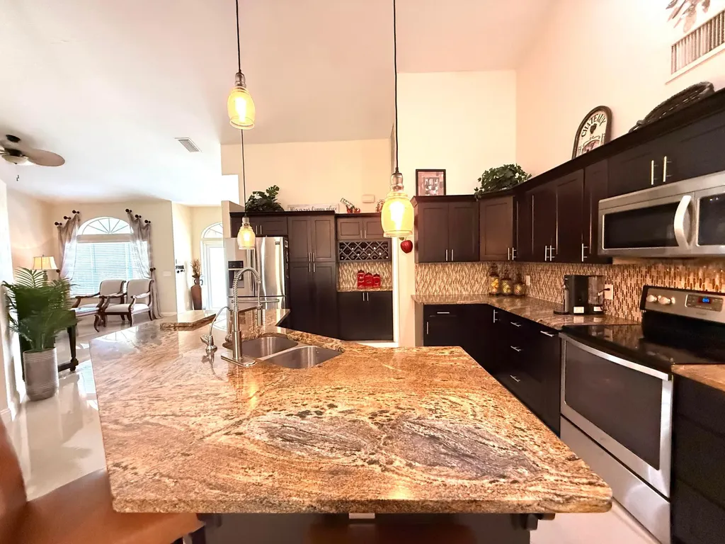 14703 N 71st Place Place N The Acreage FL 33470