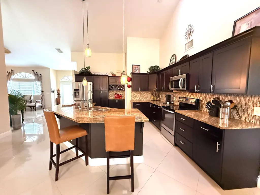 14703 N 71st Place Place N The Acreage FL 33470
