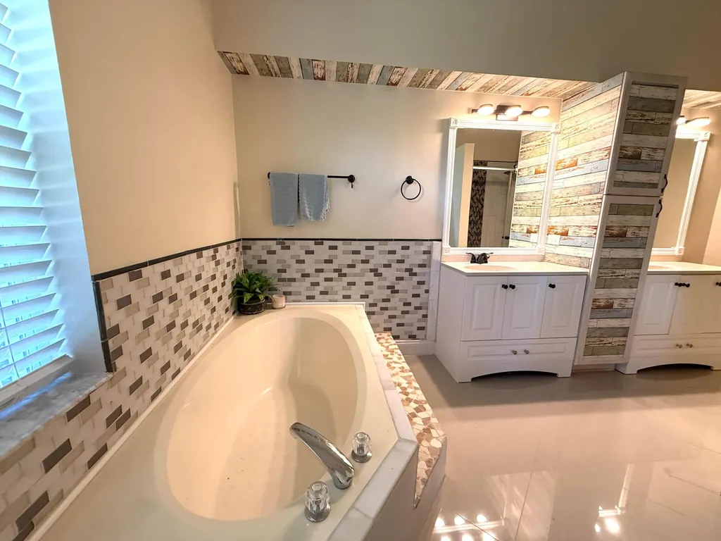 14703 N 71st Place Place N The Acreage FL 33470
