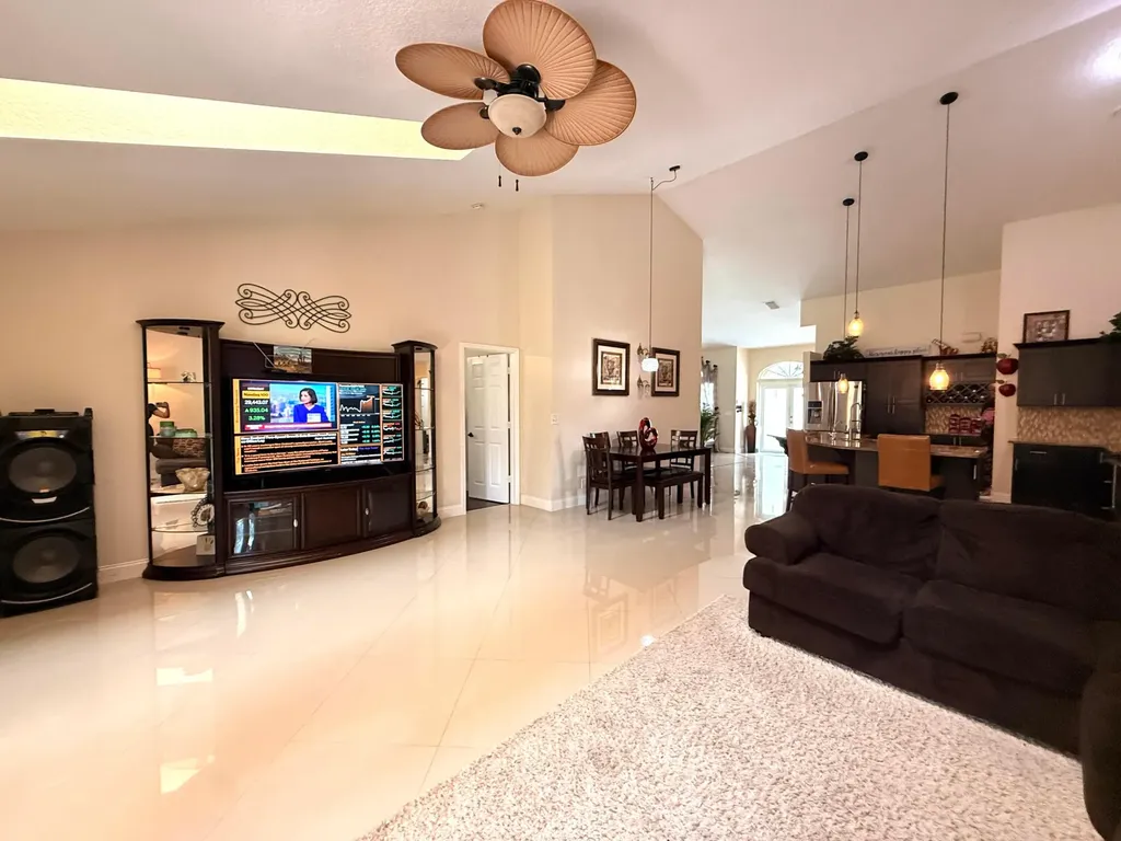 14703 N 71st Place Place N The Acreage FL 33470