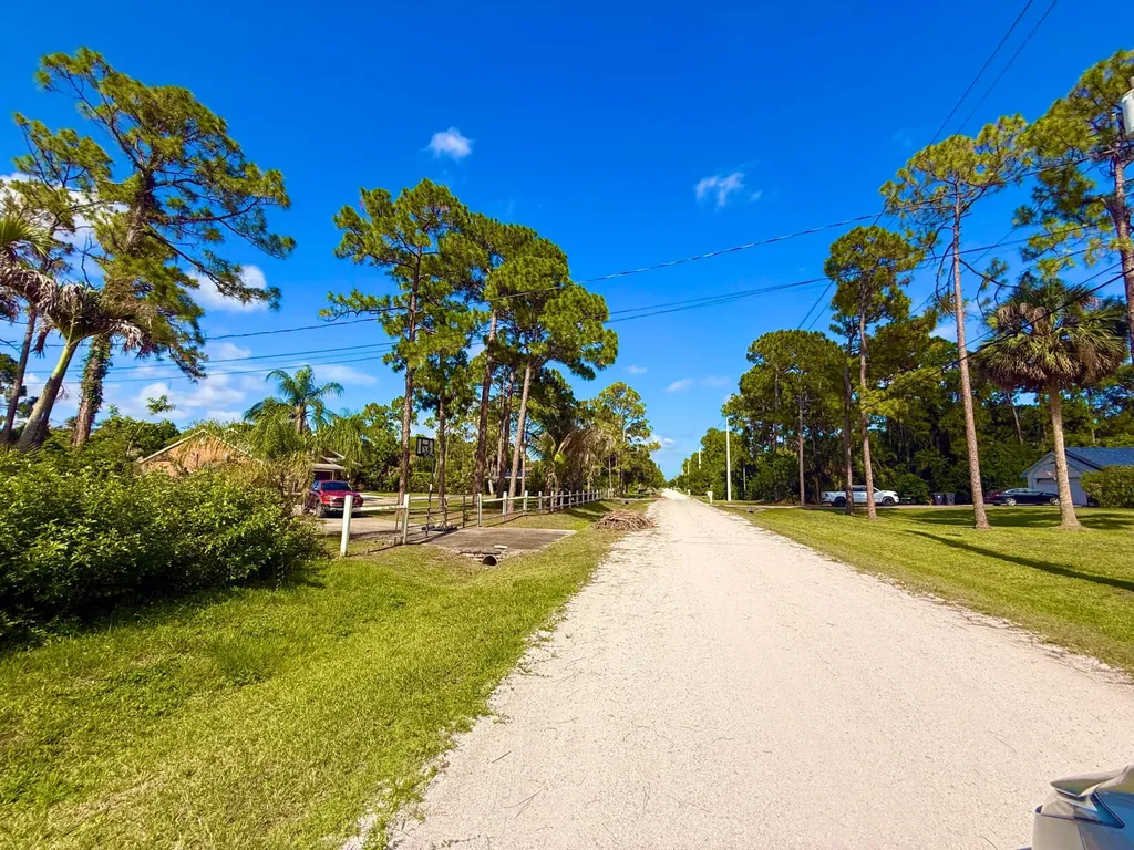 14703 N 71st Place Place N The Acreage FL 33470